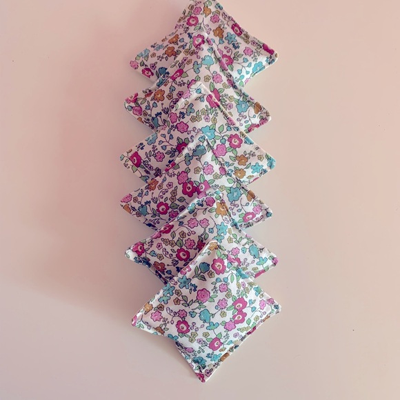 Organic Lavender Flower Sachets - Picture 4 of 6